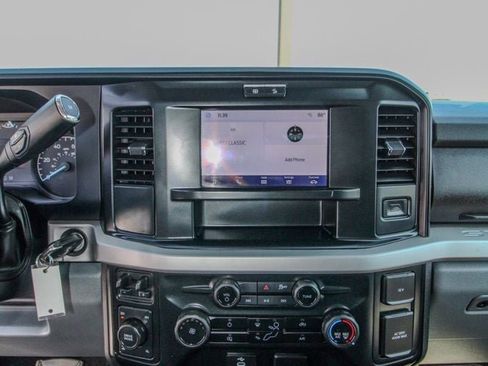 Used 2025 Ford F250 XLT w/ FX4 Off-Road Package image 29