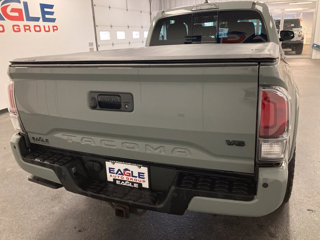 Used 2023 Toyota Tacoma TRD Sport w/ Technology Package AWD/4WD image 14