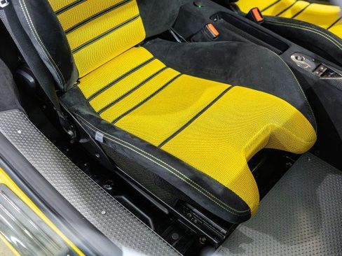 Used 2015 Ferrari 458 Speciale Coupe RWD image 50