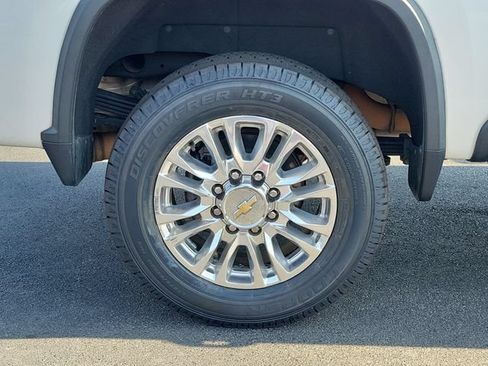 Certified 2021 Chevrolet Silverado 2500 High Country w/ Z71 Off-Road Package AWD/4WD image 7