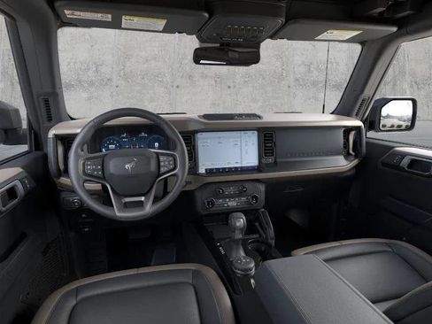 New 2026 Ford Bronco Big Bend w/ Black Diamond Package AWD/4WD image 9