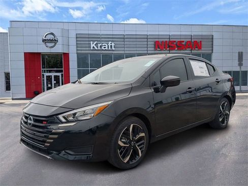 New 2025 Nissan Versa SR image 7