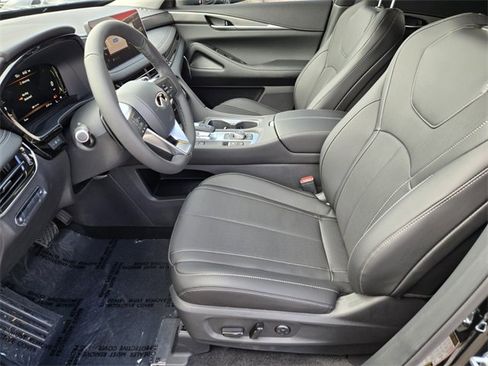 New 2026 INFINITI QX60 Pure image 11