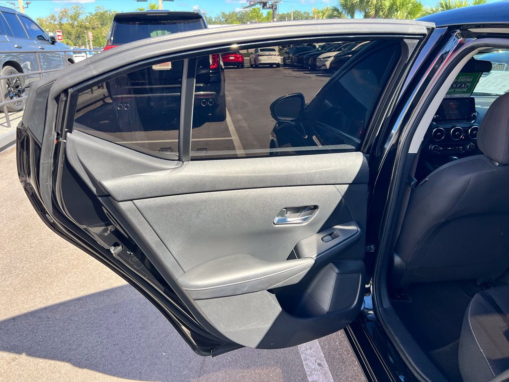 Used 2020 Nissan Sentra SV FWD image 40