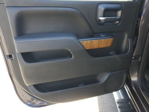 Used 2014 GMC Sierra 1500 SLT w/ SLT Crew Cab Value Package image 23