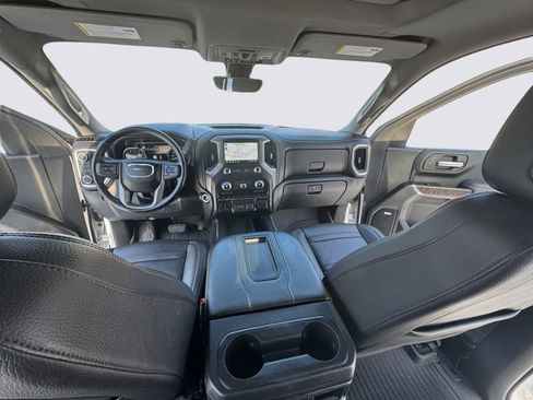 Used 2020 GMC Sierra 1500 Denali w/ Denali Ultimate Package AWD/4WD image 11