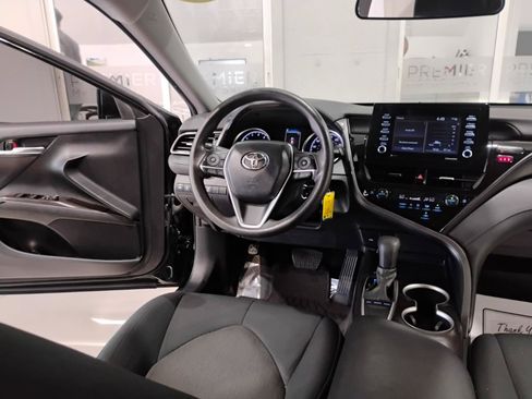 Used 2023 Toyota Camry LE FWD image 50