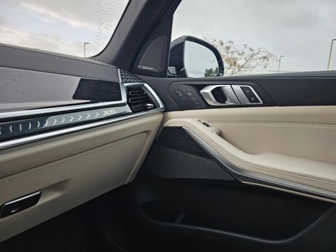 New 2026 BMW X5 xDrive40i w/ M Sport Package image 26