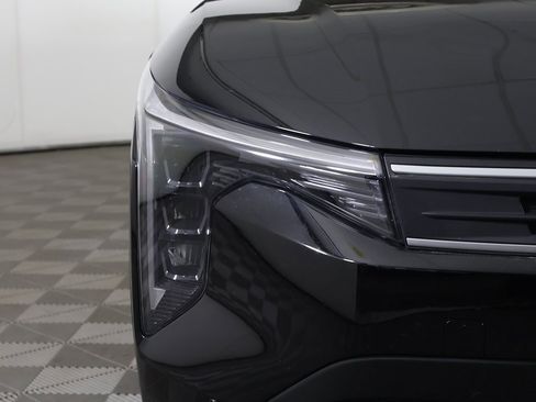 Used 2025 Kia K4 LX image 11