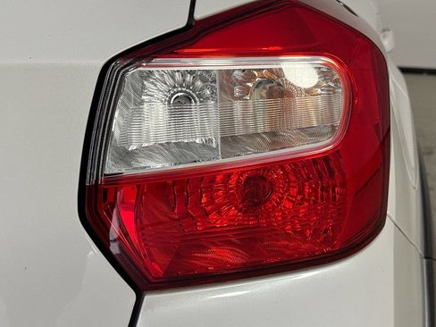 Used 2016 Subaru Crosstrek 2.0i Premium AWD/4WD image 31