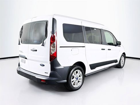Used 2022 Ford Transit Connect XL FWD image 11