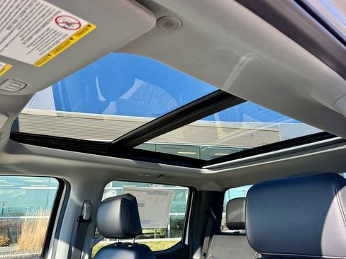 New 2026 Ford F350 Lariat w/ Black Appearance Package image 32