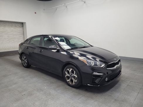 Used 2021 Kia Forte LXS FWD image 11