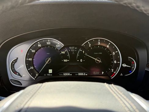 Used 2019 BMW 530i w/ Convenience Package RWD image 17