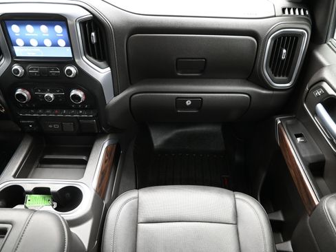 Used 2021 GMC Sierra 1500 SLT image 39