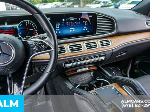 Used 2025 Mercedes-Benz GLE 450e 4MATIC image 31