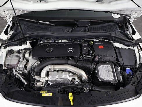 Certified 2026 Mercedes-Benz GLA 250 4MATIC image 15