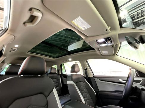 New 2026 Volkswagen Atlas Peak Edition image 29