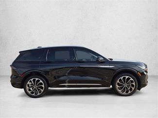 Used 2024 Lincoln Nautilus Reserve AWD/4WD video 4