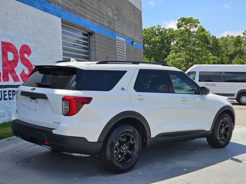 Used 2023 Ford Explorer Timberline AWD/4WD image 7