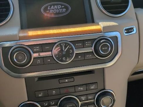 Used 2012 Land Rover LR4 HSE image 10
