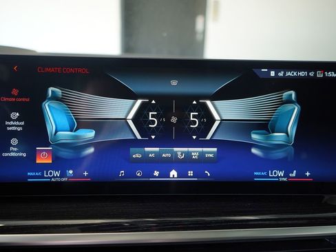 New 2026 BMW X5 xDrive50e w/ M Sport Package image 19