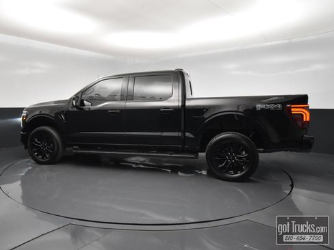 Used 2025 Ford F150 Lariat w/ Equipment Group 502A High AWD/4WD image 3