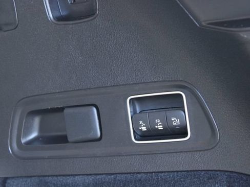 Used 2024 Mercedes-Benz GLS 450 4MATIC image 54