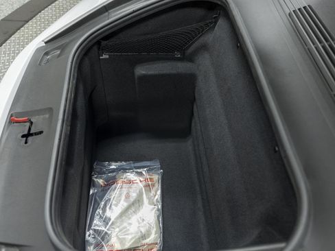 Used 2022 Porsche 911 Turbo S image 40