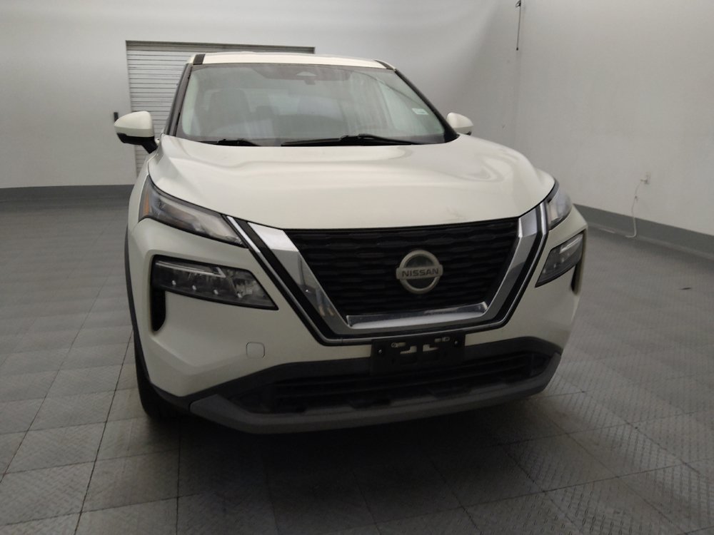 Used 2021 Nissan Rogue SV FWD image 14