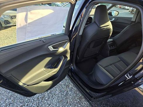 New 2025 Audi A5 2.0T Prestige image 15