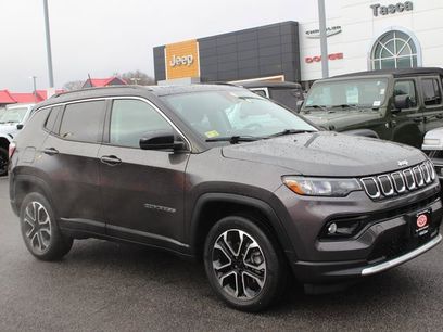 Used 2022 Jeep Compass Limited w/ Sun and Sound Group