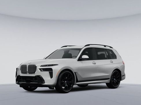 Certified 2024 BMW X7 xDrive40i w/ Premium Package image 1