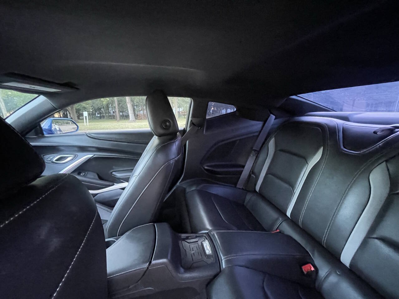 Used 2016 Chevrolet Camaro SS RWD image 8