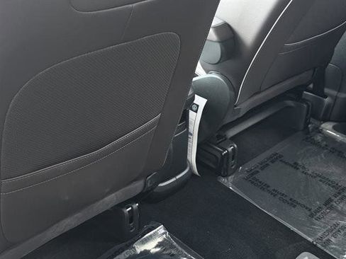 New 2025 Volkswagen ID. Buzz Pro S Plus image 28