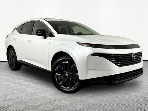 Certified 2026 Nissan Murano Platinum w/ Cargo Package AWD/4WD image 3