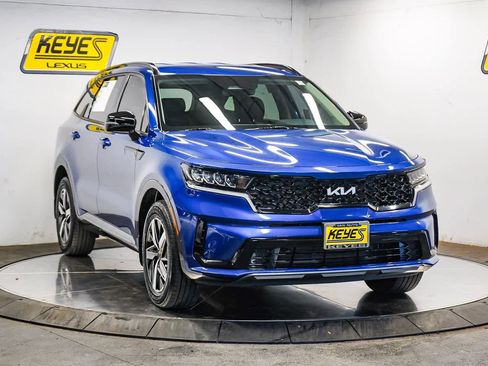 Used 2022 Kia Sorento S image 5