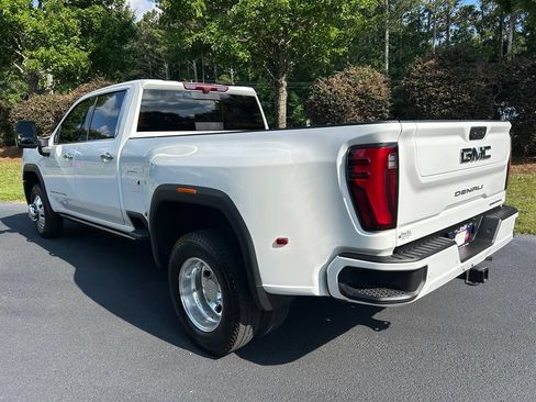 Used 2025 GMC Sierra 3500 Denali Ultimate AWD/4WD image 28