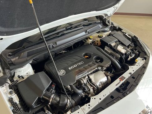 Used 2019 Buick Cascada Premium image 61