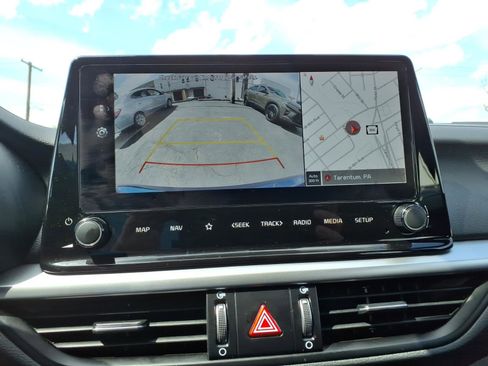 Used 2024 Kia Forte GT-Line image 15