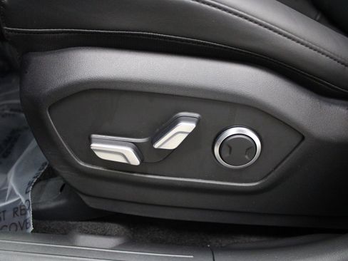 Used 2025 Hyundai Santa Fe SEL AWD/4WD image 13