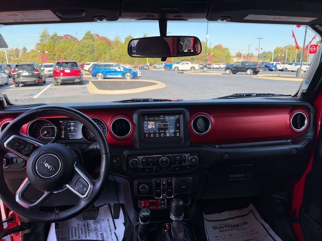 Used 2020 Jeep Gladiator Rubicon w/ Cold Weather Group AWD/4WD image 16