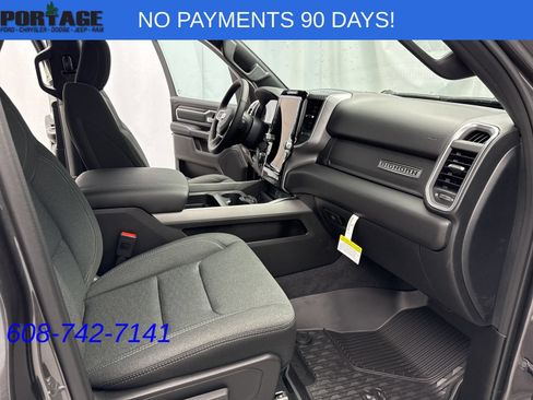 New 2026 RAM 1500 Big Horn AWD/4WD image 29