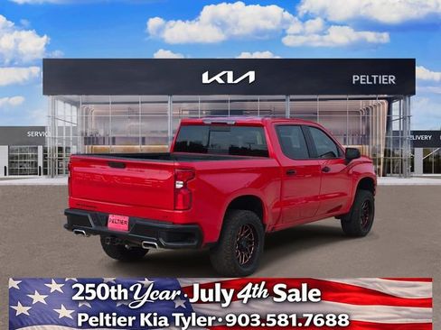 Used 2021 Chevrolet Silverado 1500 LT Trail Boss w/ Convenience Package II AWD/4WD image 6