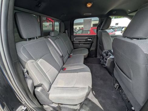 Used 2022 RAM 2500 Big Horn w/ Level C Equiment Group AWD/4WD image 16