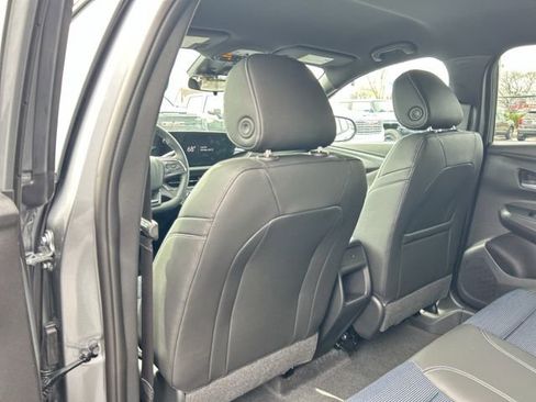 New 2026 Buick Envista Sport Touring w/ Convenience I Package FWD image 17