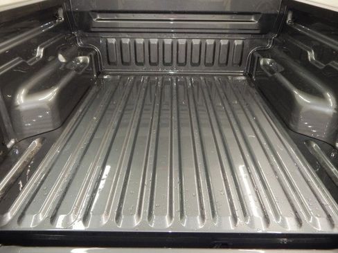 New 2025 Ford Maverick XL image 17