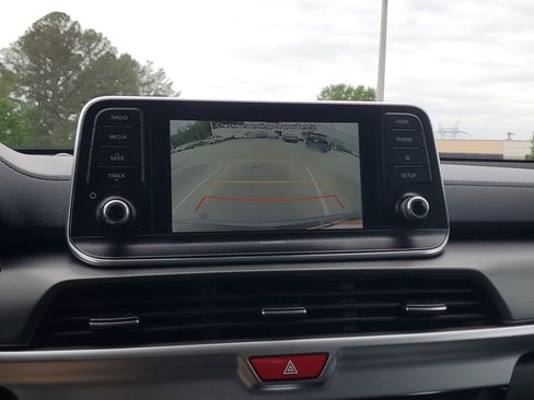 Used 2020 Kia Telluride S w/ S 8 Passenger Seating Package FWD image 25
