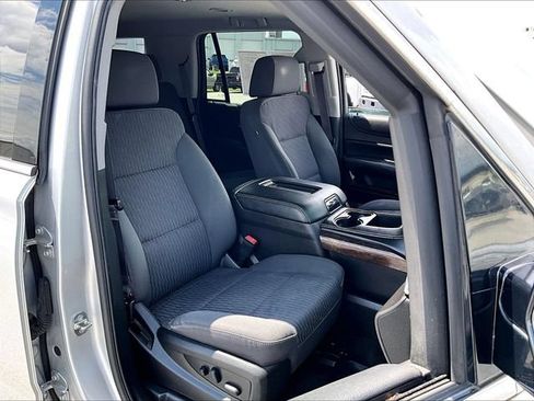 Used 2017 Chevrolet Tahoe LS w/ Enhanced Driver Alert Package AWD/4WD image 11