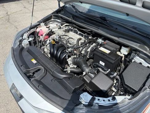 Used 2022 Toyota Corolla LE FWD image 10